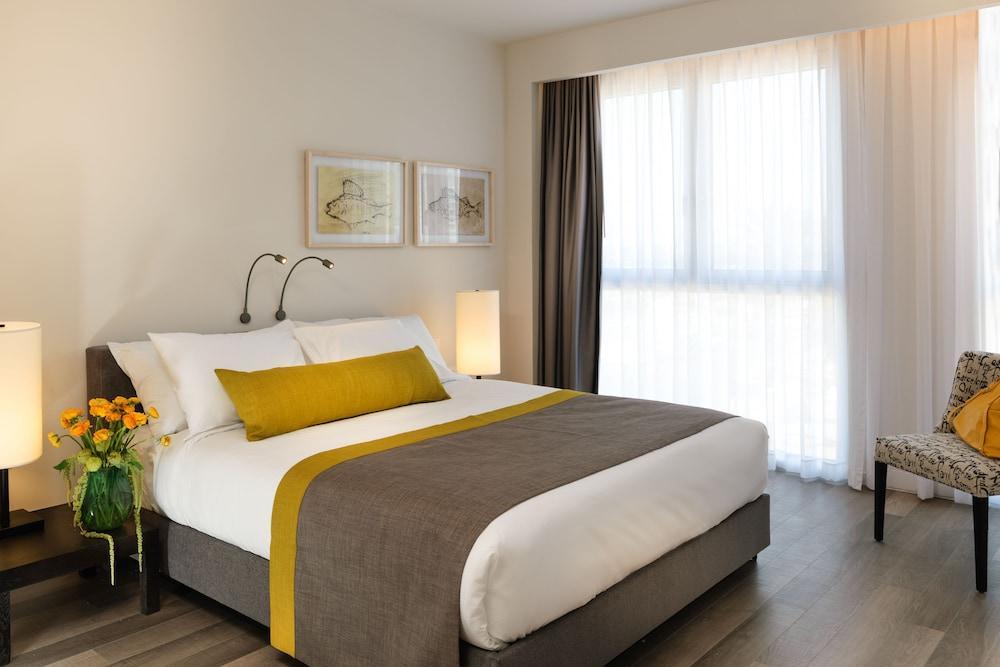Herods Herzliya Hotel By The Beach Экстерьер фото