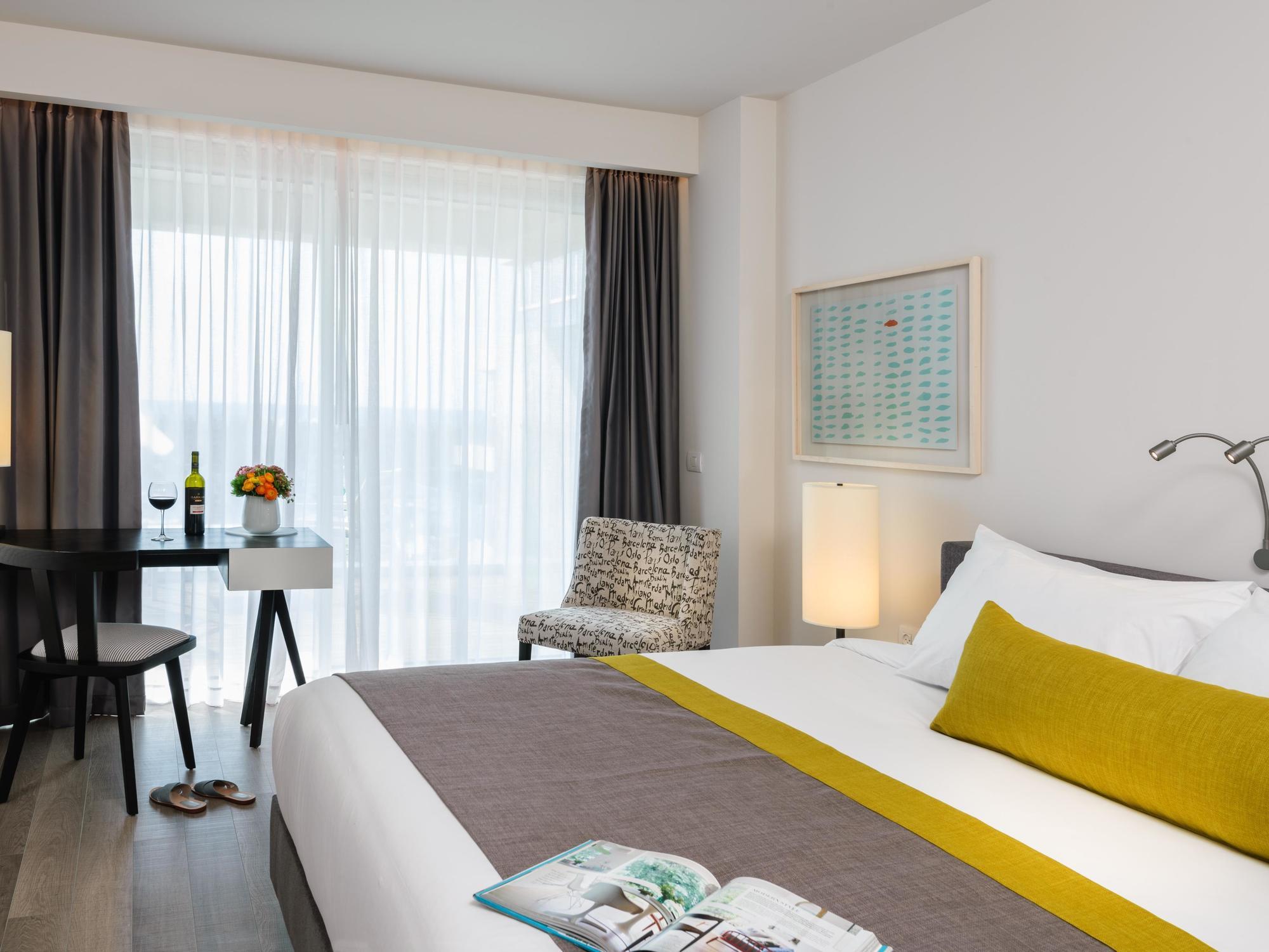 Herods Herzliya Hotel By The Beach Экстерьер фото