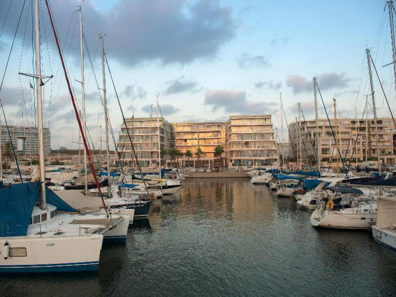 Herods Herzliya Hotel By The Beach Экстерьер фото