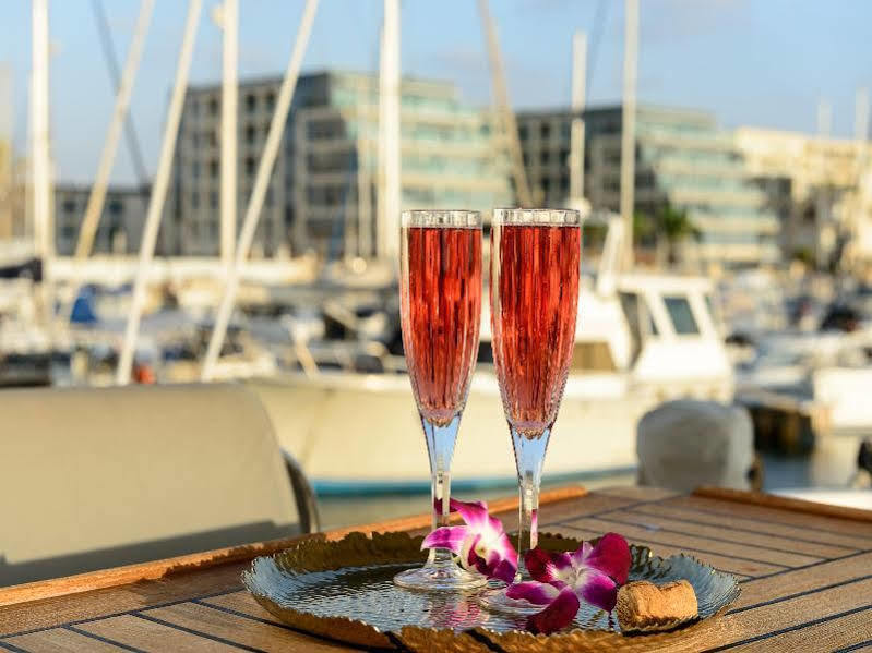 Herods Herzliya Hotel By The Beach Экстерьер фото
